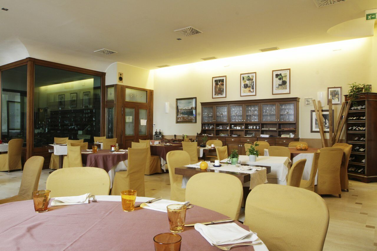 Hotel Palazzo Lovera Cuneo Dış mekan fotoğraf